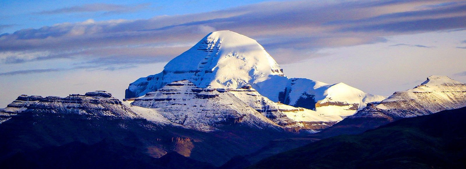 kailash on the background